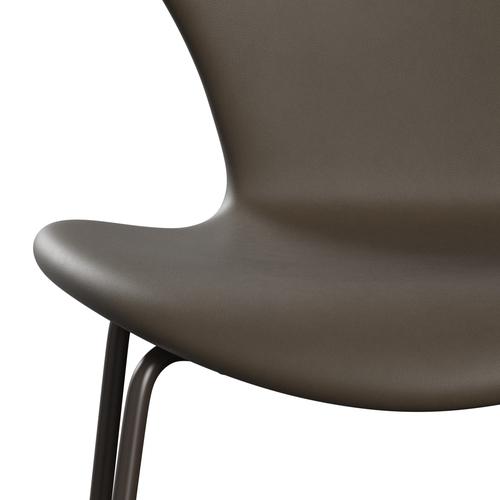 Fritz Hansen 3107 židle plné čalounění, hnědý bronzový/esenciální kámen