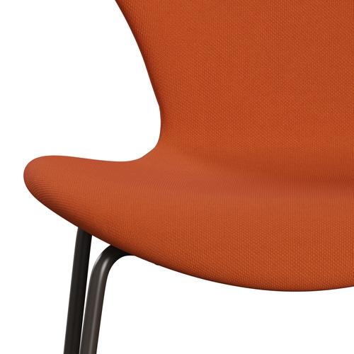 Fritz Hansen 3107 Židle plné čalounění, hnědá bronzová/Steelcut Orange Dark