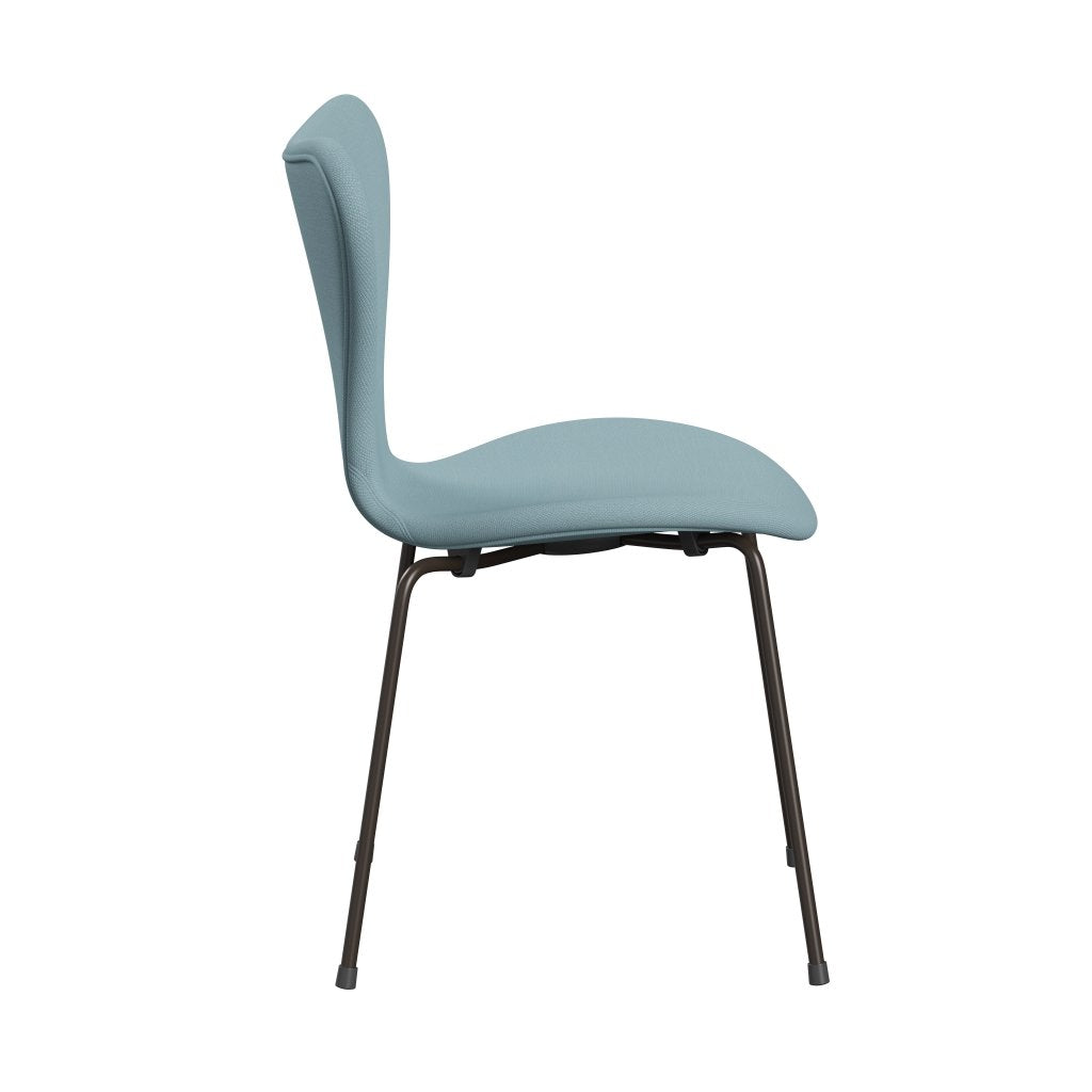 Fritz Hansen 3107 židle plné čalounění, hnědá bronzová/Steelcut Pastel Blue