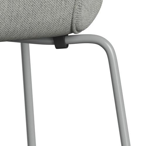 Fritz Hansen 3107 Chair Full Upholstery, Nine Grey/Hallingdal White/Grey