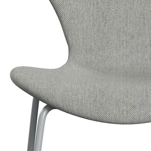 Fritz Hansen 3107 Chair Full Upholstery, Silver Grey/Hallingdal White/Grey