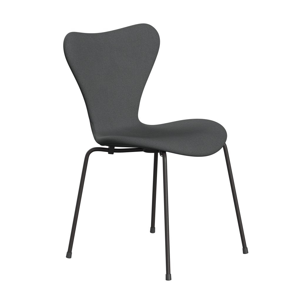 Fritz Hansen 3107 Chair Full Upholstery, Warm Graphite/Divina Dark Grey