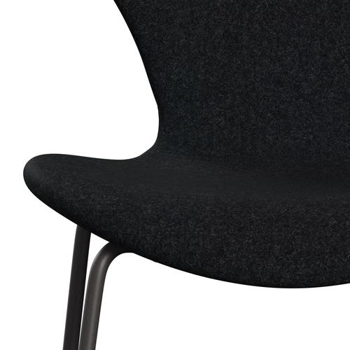 Fritz Hansen 3107 Chair Full Upholstery, Warm Graphite/Divina Md Black