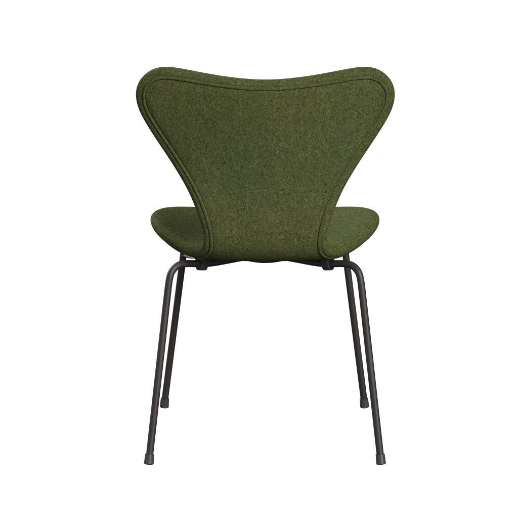 Fritz Hansen 3107 Chair Full Upholstery, Warm Graphite/Divina Md Wintergreen