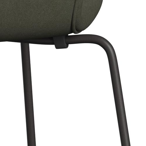 Fritz Hansen 3107 Chair Full Upholstery, Warm Graphite/Divina Military Green