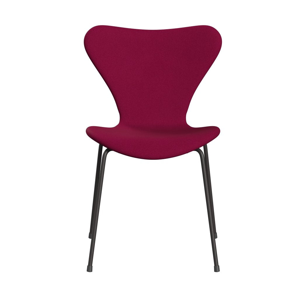 Fritz Hansen 3107 Chair Full Upholstery, Warm Graphite/Divina Pink Dark