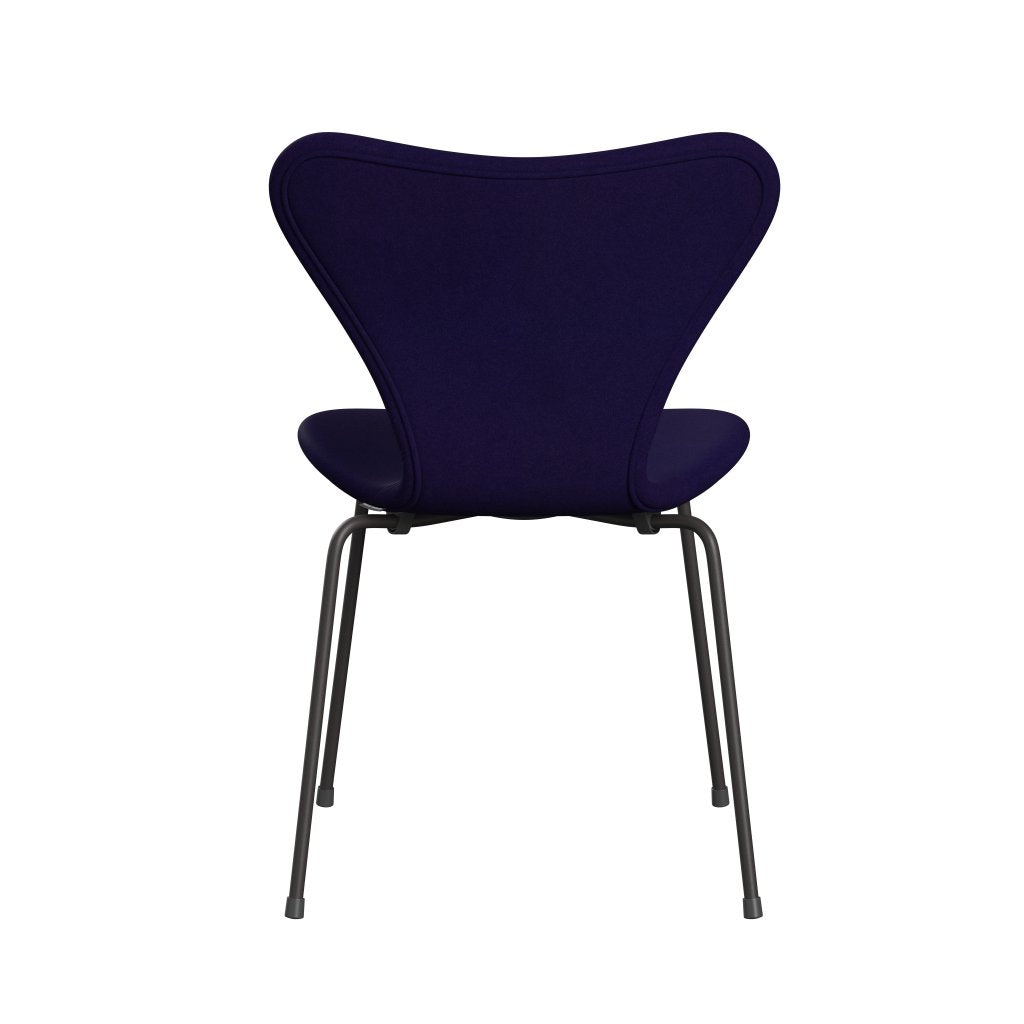 Fritz Hansen 3107 Židle plné čalounění, teplý grafit/Divina Violet Dark (Div692)