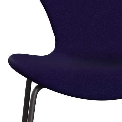 Fritz Hansen 3107 Židle plné čalounění, teplý grafit/Divina Violet Dark (Div692)