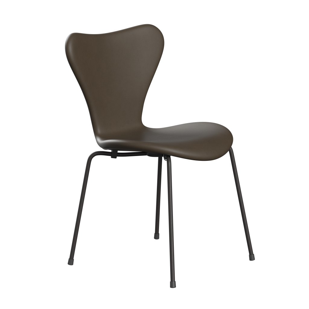 Fritz Hansen 3107 Chair Full Upholstery, Warm Graphite/Essential Stone