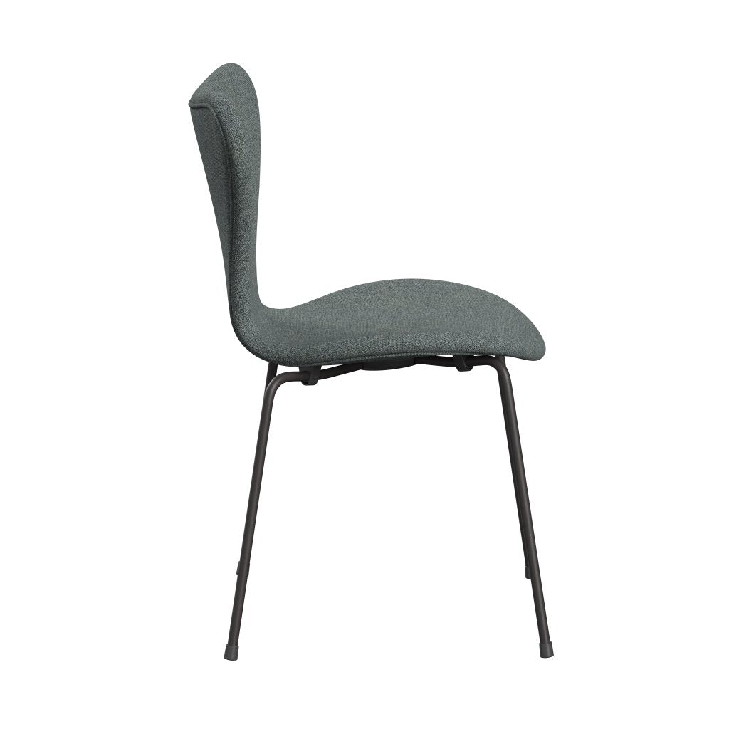 Fritz Hansen 3107 Chair Full Upholstery, Warm Graphite/Hallingdal Grey