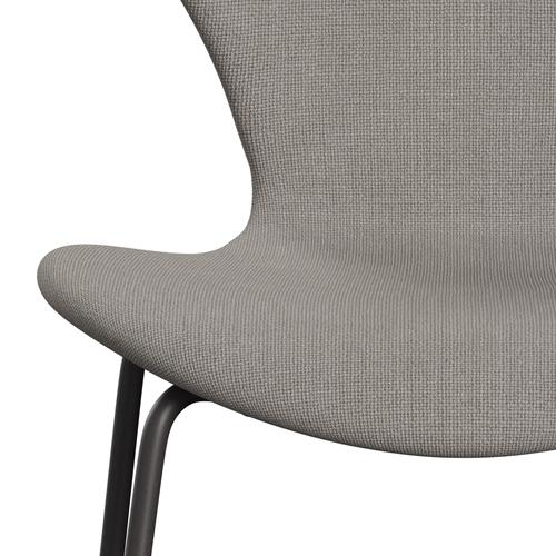 Fritz Hansen 3107 Chair Full Upholstery, Warm Graphite/Hallingdal Light Grey (Hal113)