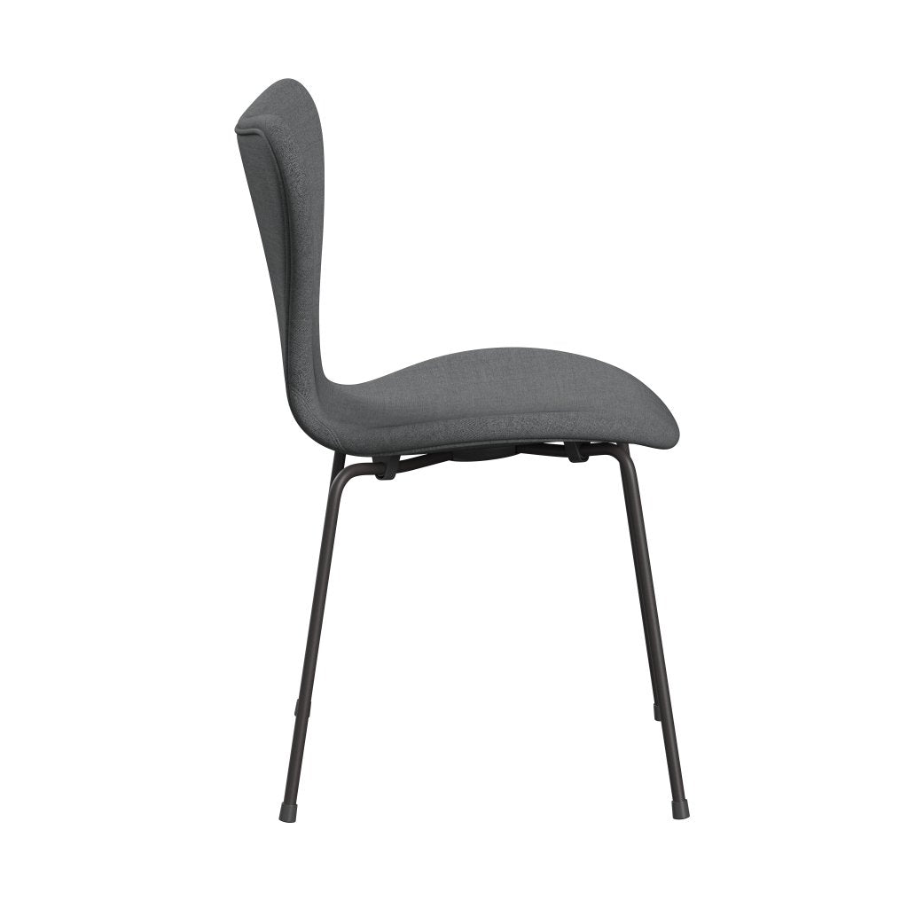 Fritz Hansen 3107 židle plné čalounění, teplý grafit/remix Grey (REM143)