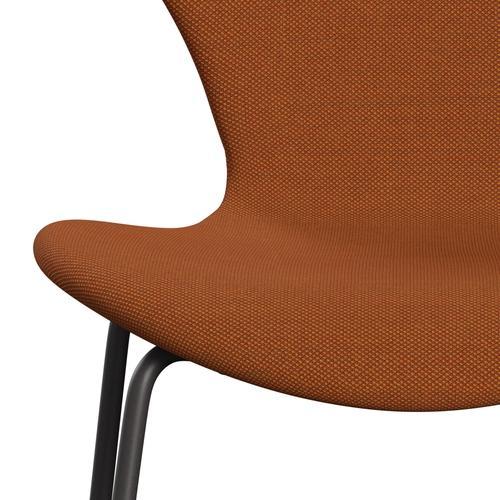 Fritz Hansen 3107 židle plné čalounění, teplé grafitové/Steelcut trio Burnt Orange