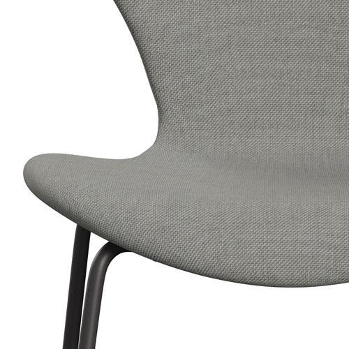 Fritz Hansen 3107 Židle plné čalounění, teplý grafit/sunniva 2 písek/světle šedá