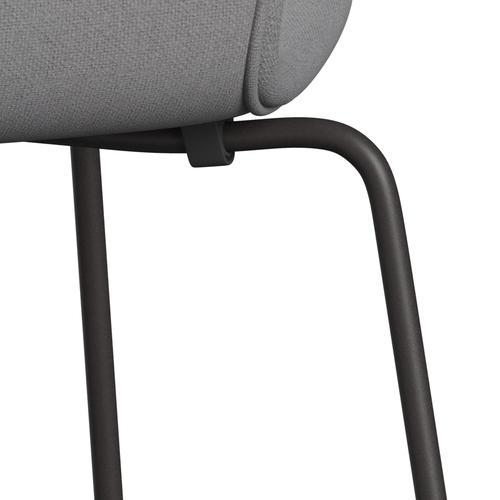 Fritz Hansen 3107 Chair Full Upholstery, Warm Graphite/Tonus Light Grey