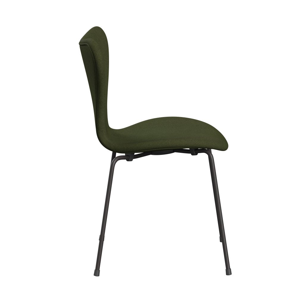 Fritz Hansen 3107 Chair Full Upholstery, Warm Graphite/Tonus Military Green