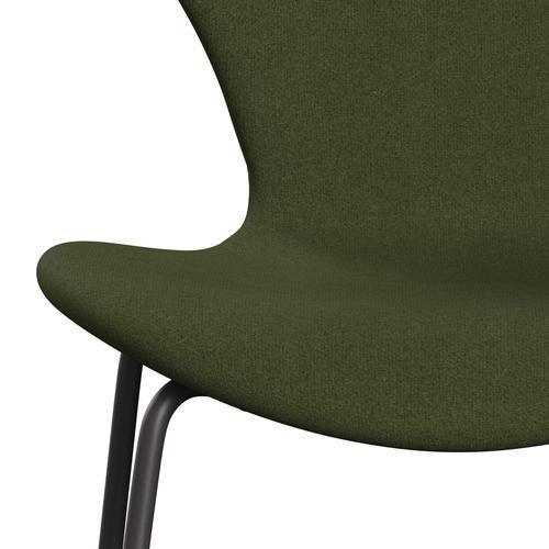 Fritz Hansen 3107 Chair Full Upholstery, Warm Graphite/Tonus Military Green