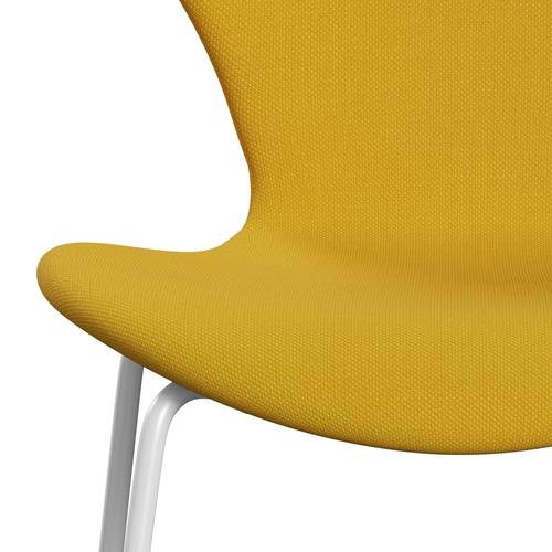 Fritz Hansen 3107 Židle plné čalounění, bílá/ocelářská žlutá