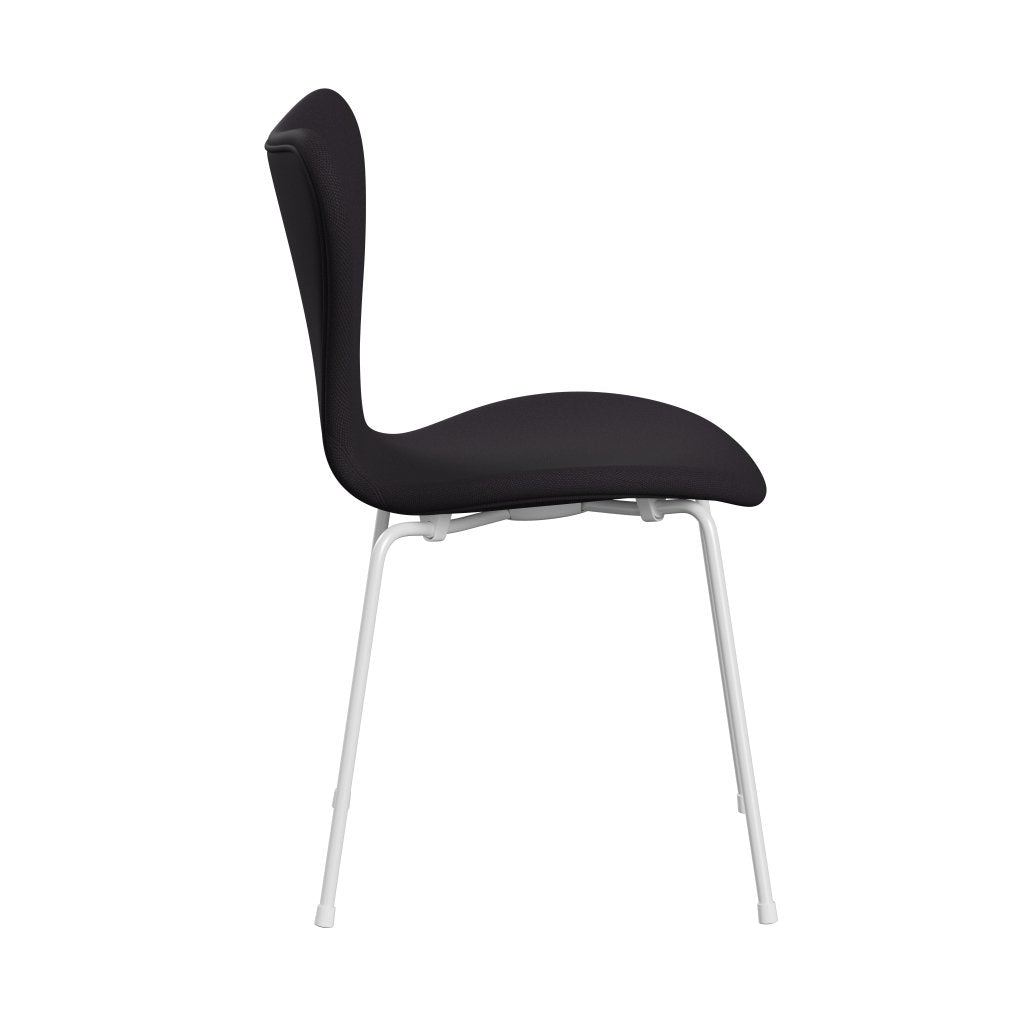 Fritz Hansen 3107 Chair Full Upholstery, White/Steelcut Violet Dark