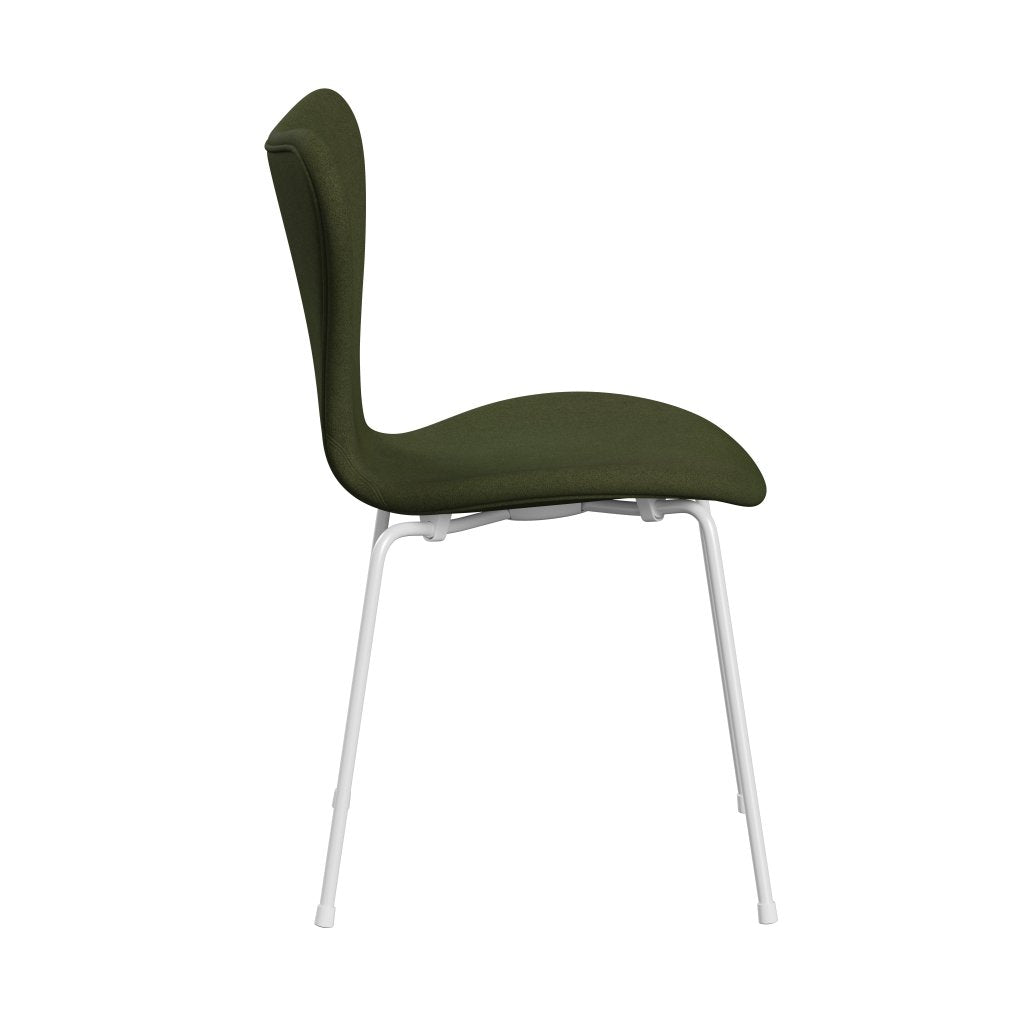 Fritz Hansen 3107 Chair Full Upholstery, White/Tonus Military Green