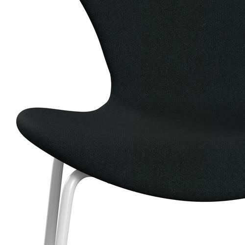 Fritz Hansen 3107 židle plné čalounění, bílá/tonus černá