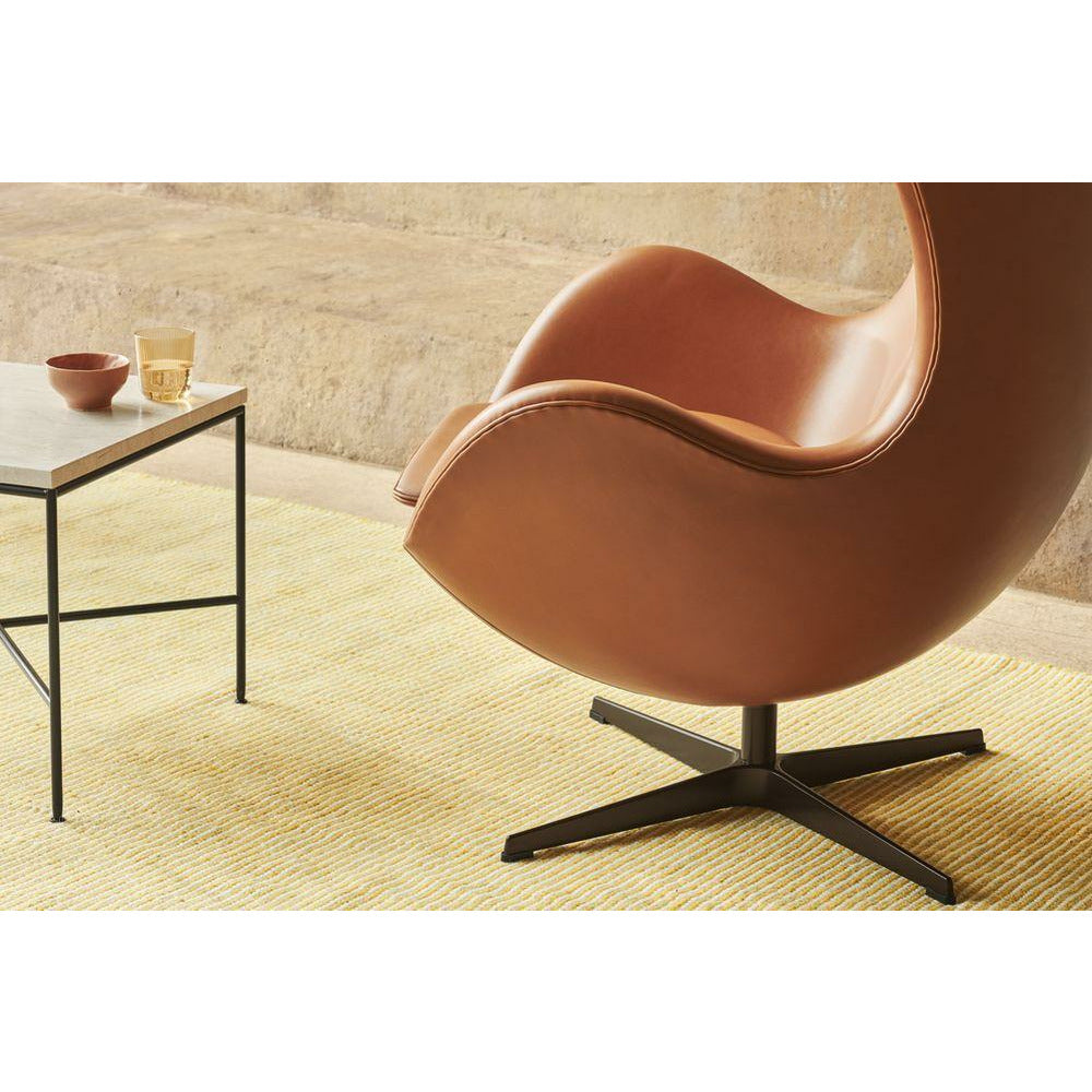 Fritz Hansen The Egg Lounge Chair Leather, Brown Bronz/Grace Walnut