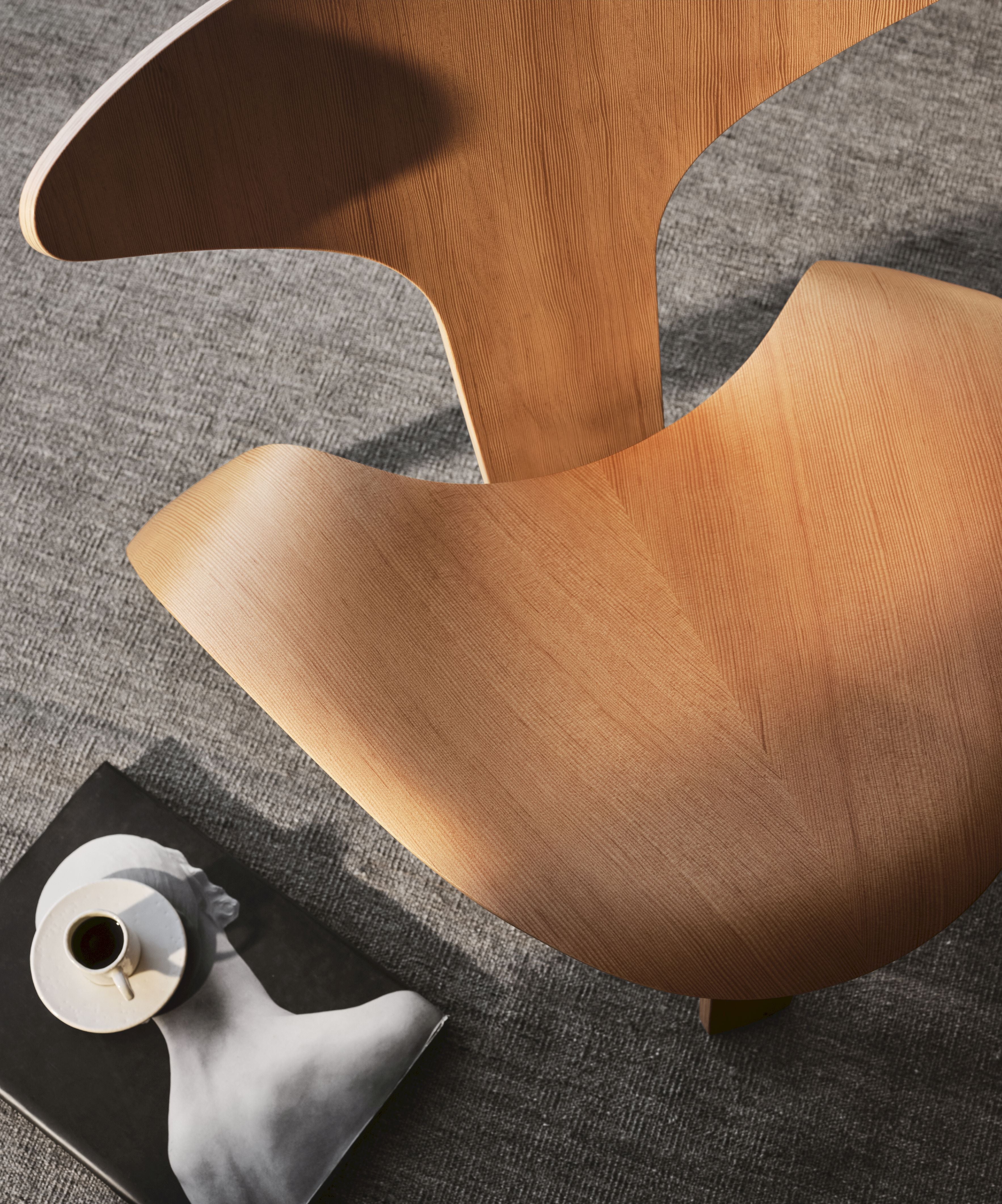 Fritz Hansen Pk0 A Lounge Chair, švýcarská kamenná borovice