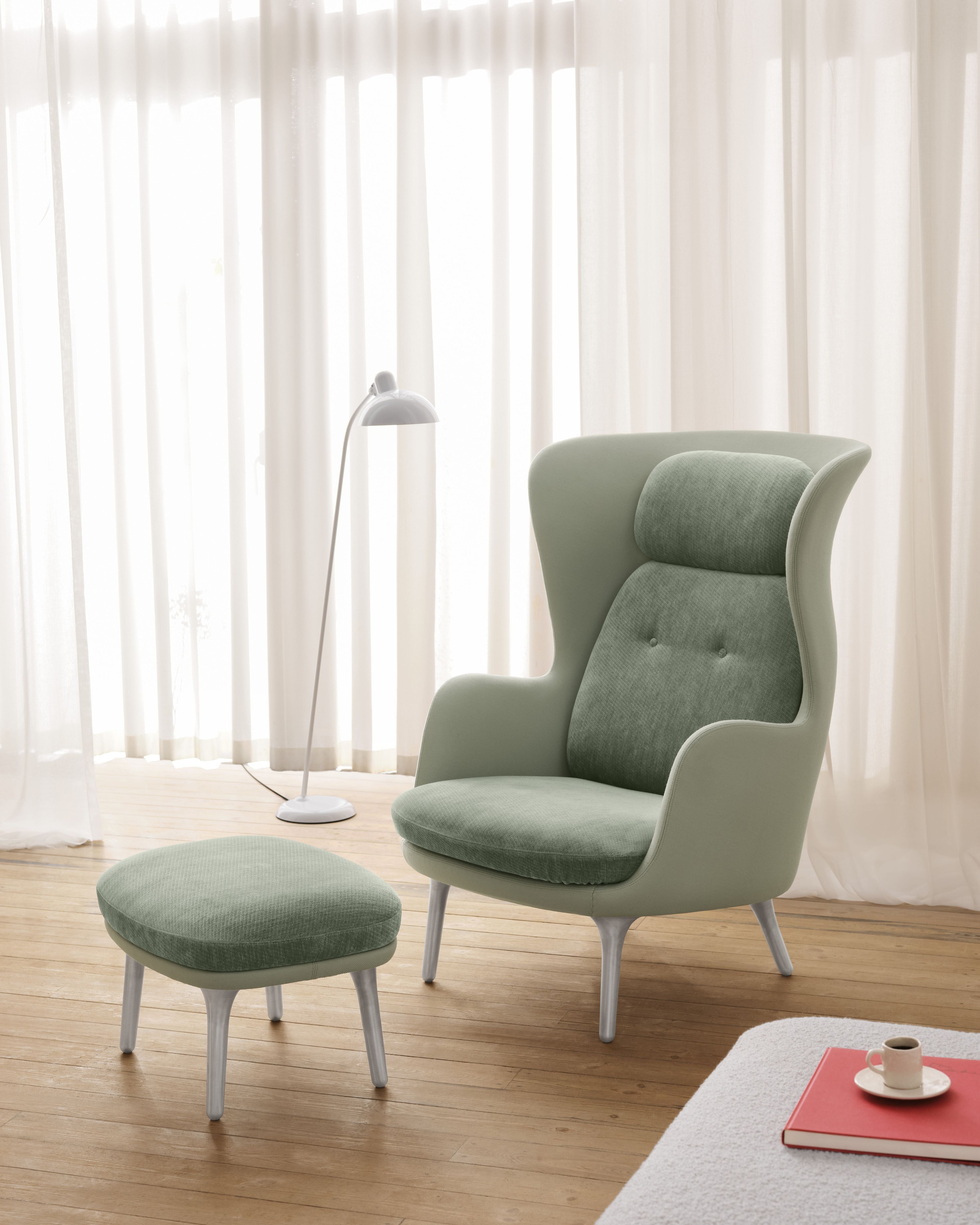 Fritz Hansen Ro Lounge Chair Hliník, máta zelená