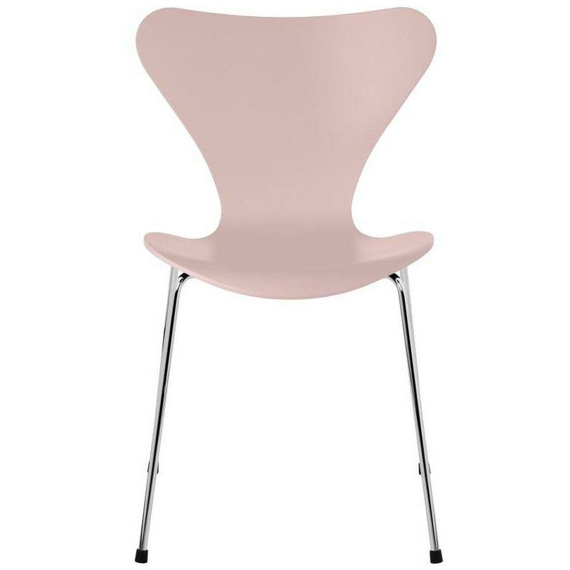 Fritz Hansen Series 7 židle lakovaná bledá růžová mísa, chromovaná ocelová základna