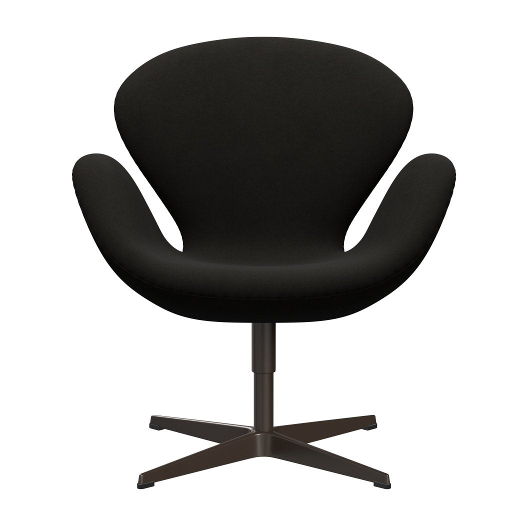 Lounge židle Fritz Hansen Swan, Brown Bronze/Comfort Black (61013)