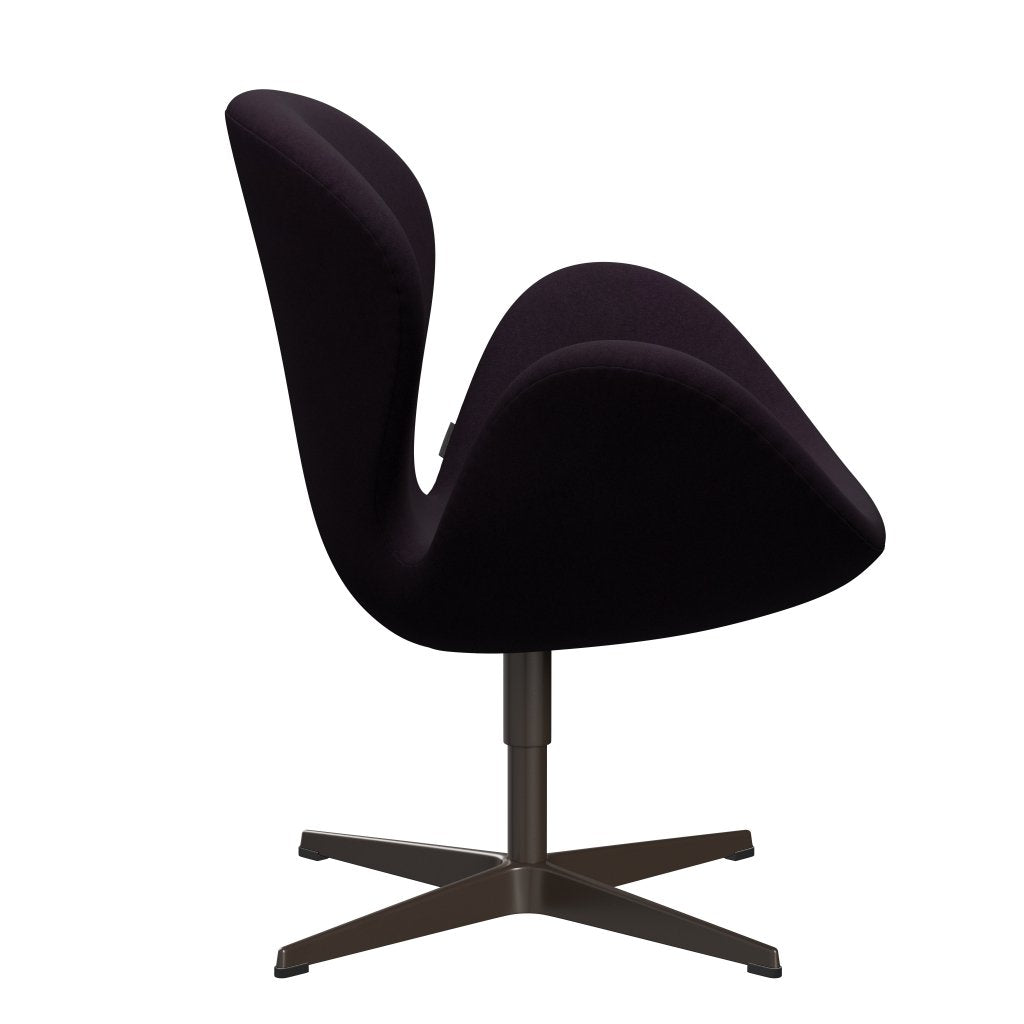 Židle Fritz Hansen Swan Lounge, Brown Bronze/Divina Aubergine (376)