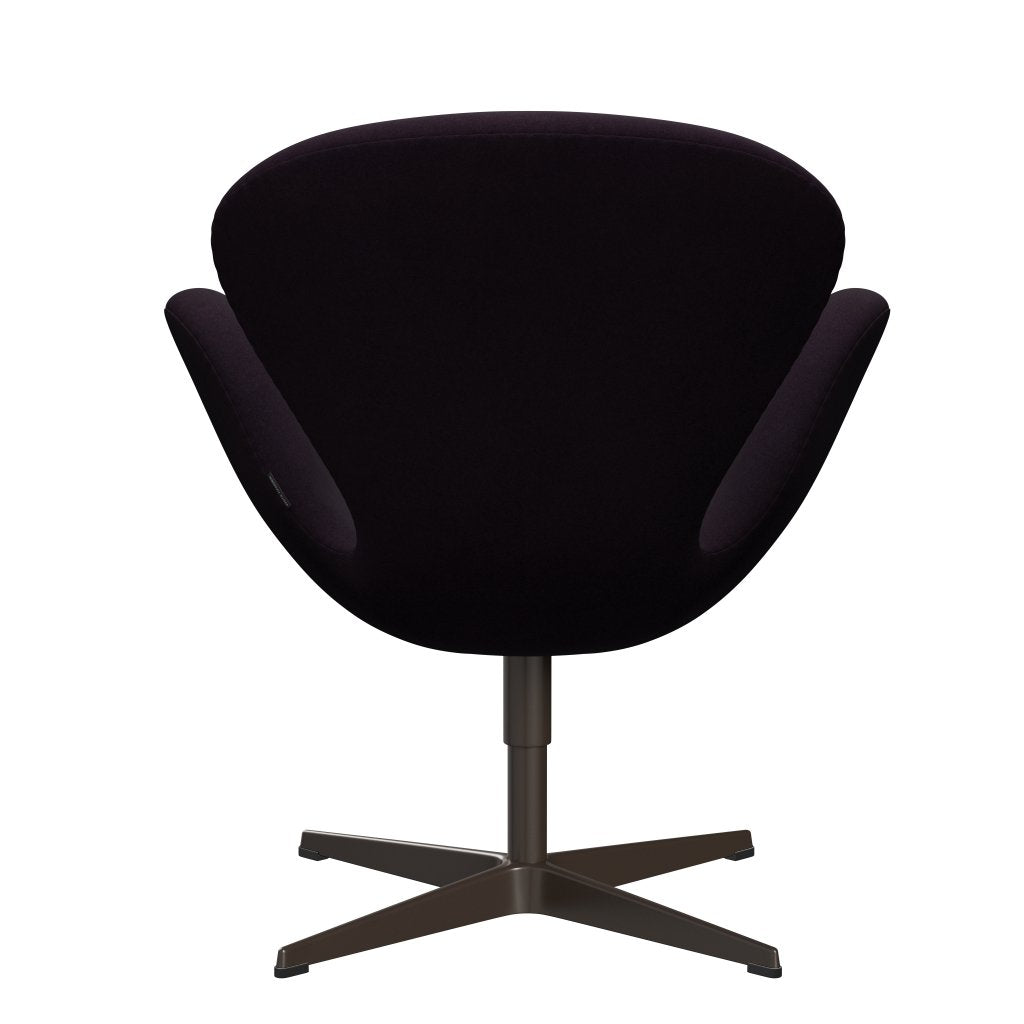 Židle Fritz Hansen Swan Lounge, Brown Bronze/Divina Aubergine (376)