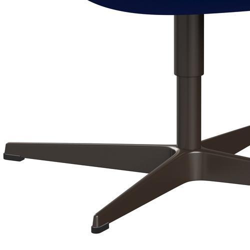 Lounge židle Fritz Hansen Swan, Brown Bronze/Divina Blue