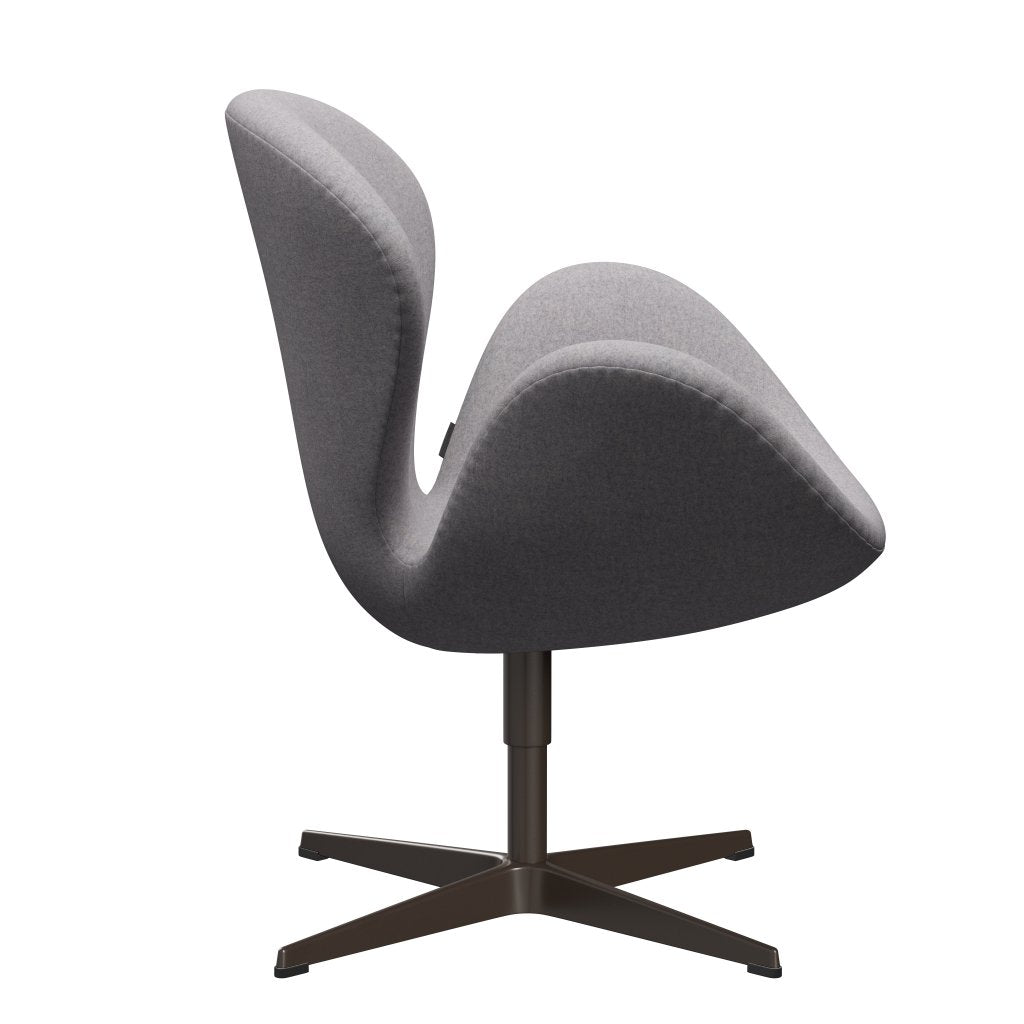 Fritz Hansen Swan Lounge Chair, Brown Bronz/Divina MD chladná světle šedá