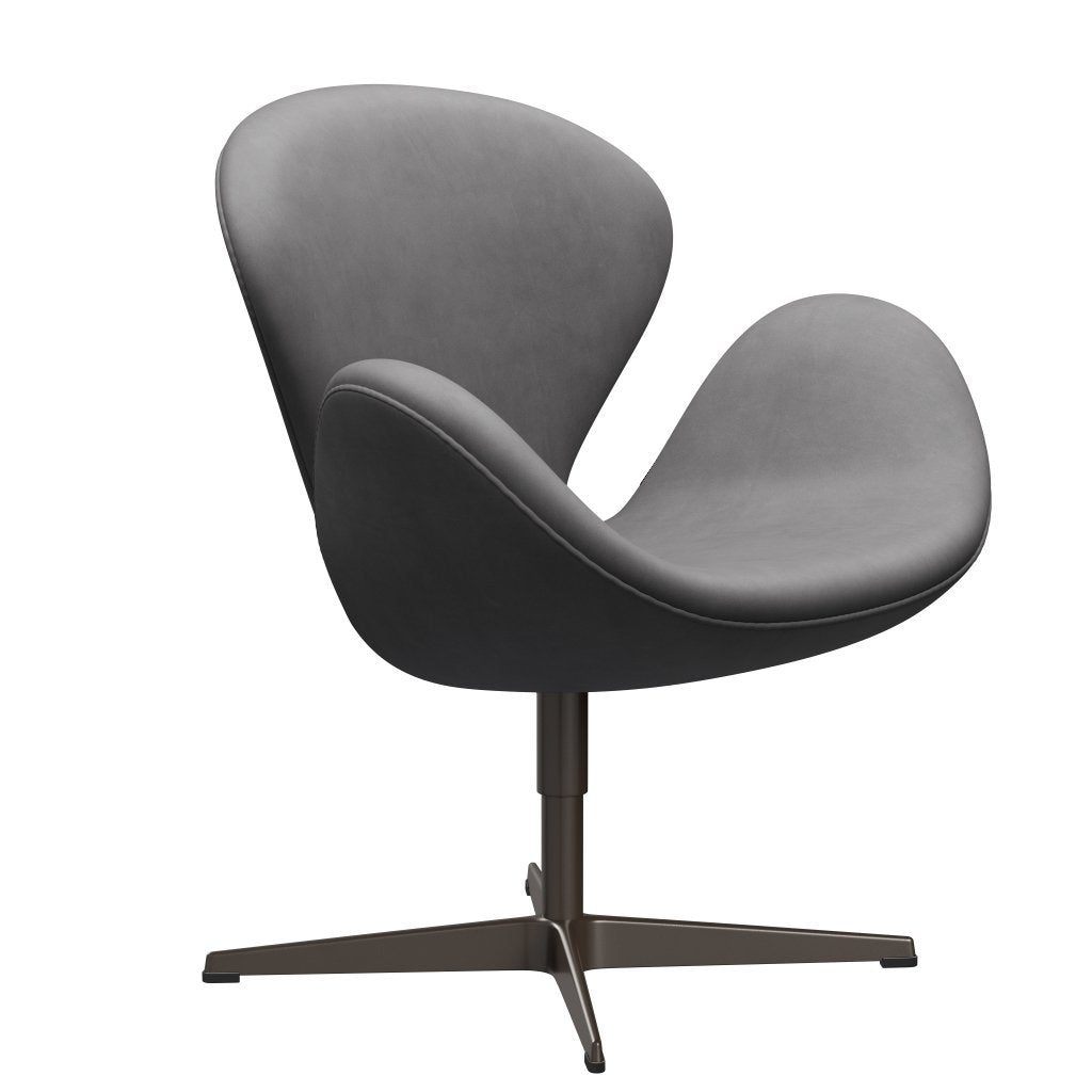 Fritz Hansen Swan Lounge Chair, hnědý bronz/objetí čokoládu