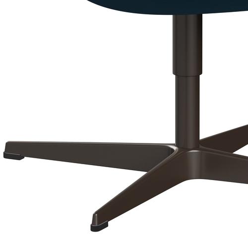 Židle Fritz Hansen Swan Lounge, Petroleum Brown Bronz/Fame