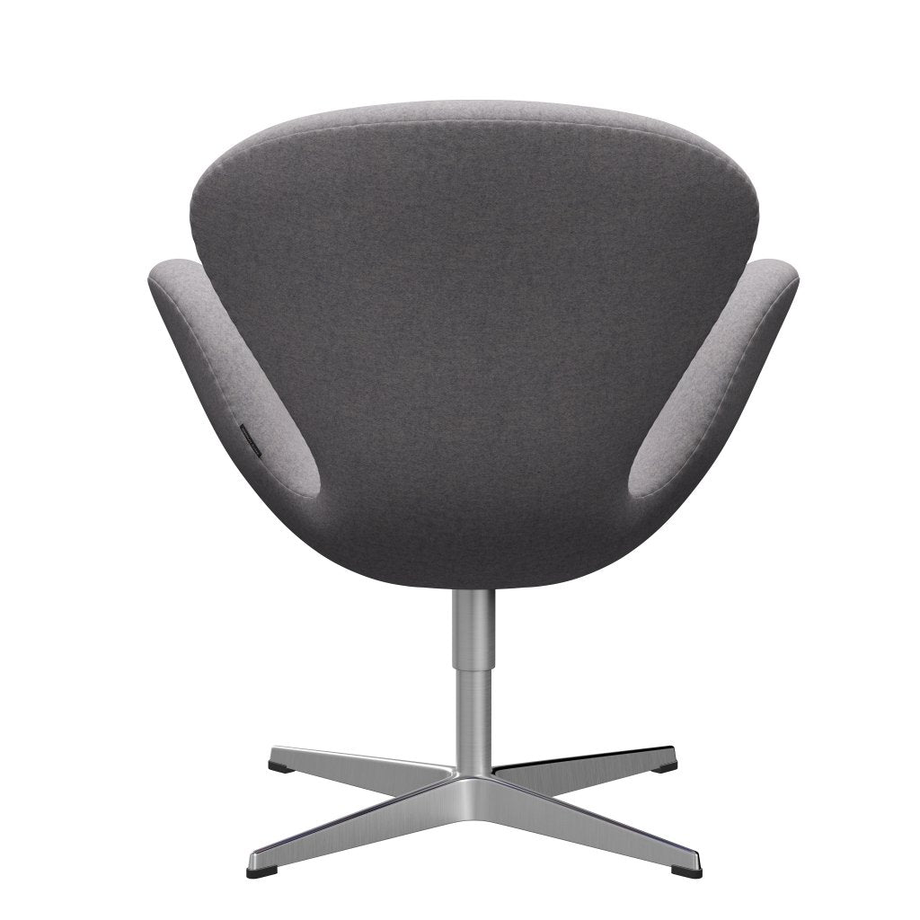 Fritz Hansen Swan Lounge Chair, Satin Brushed Aluminium/Divina Md Cool Light Grey