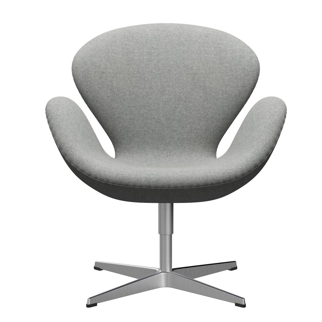 Fritz Hansen Swan Lounge Chair, satén kartáčovaný hliník/divina melange světle šedá