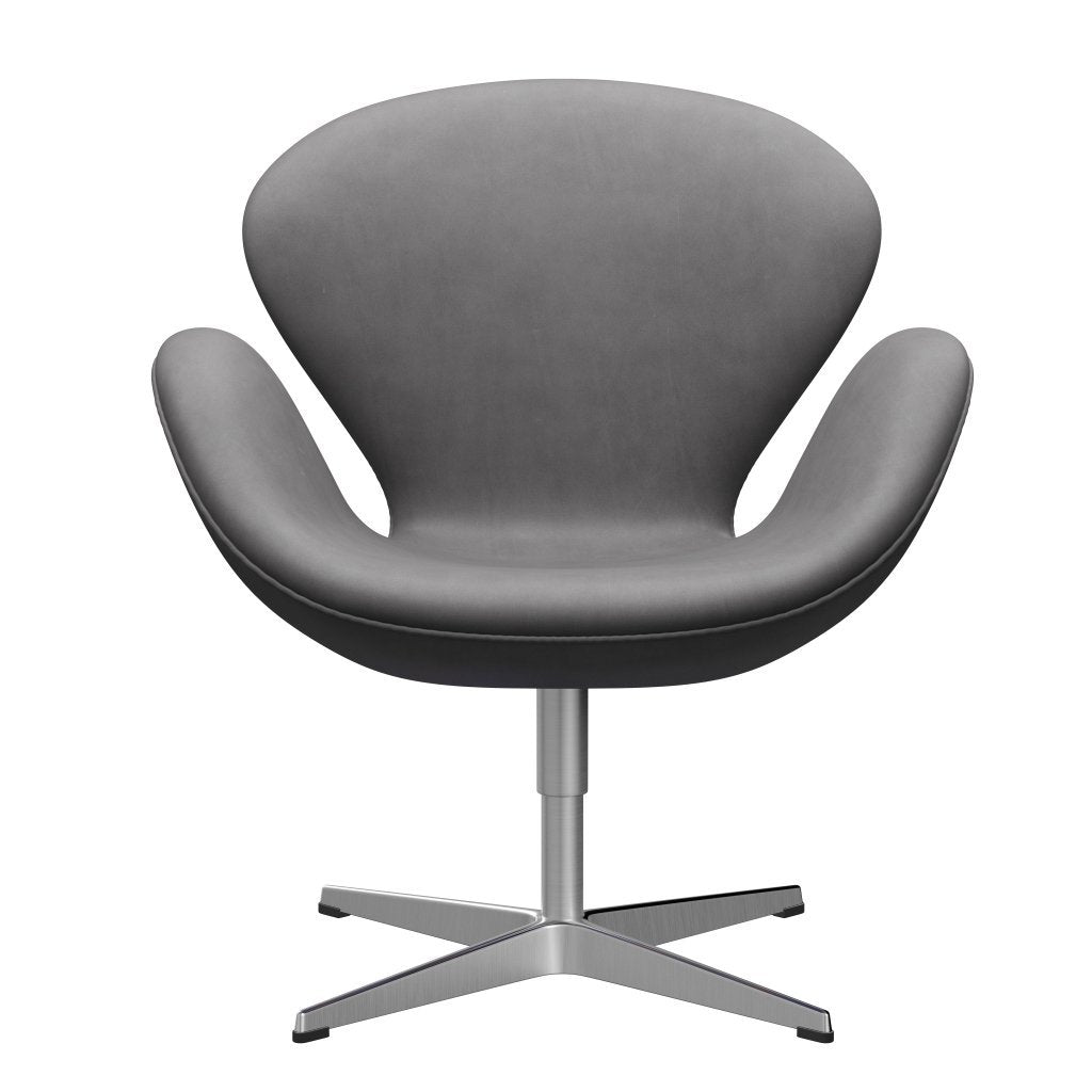 Fritz Hansen Swan Lounge Chair, satén kartáčovaný hliník/objetí čokoládu