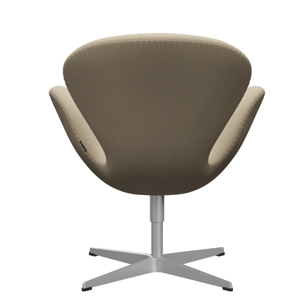 Fritz Hansen Swan Lounge Chair, Silver Grey/Comfort Sand Light (61002)