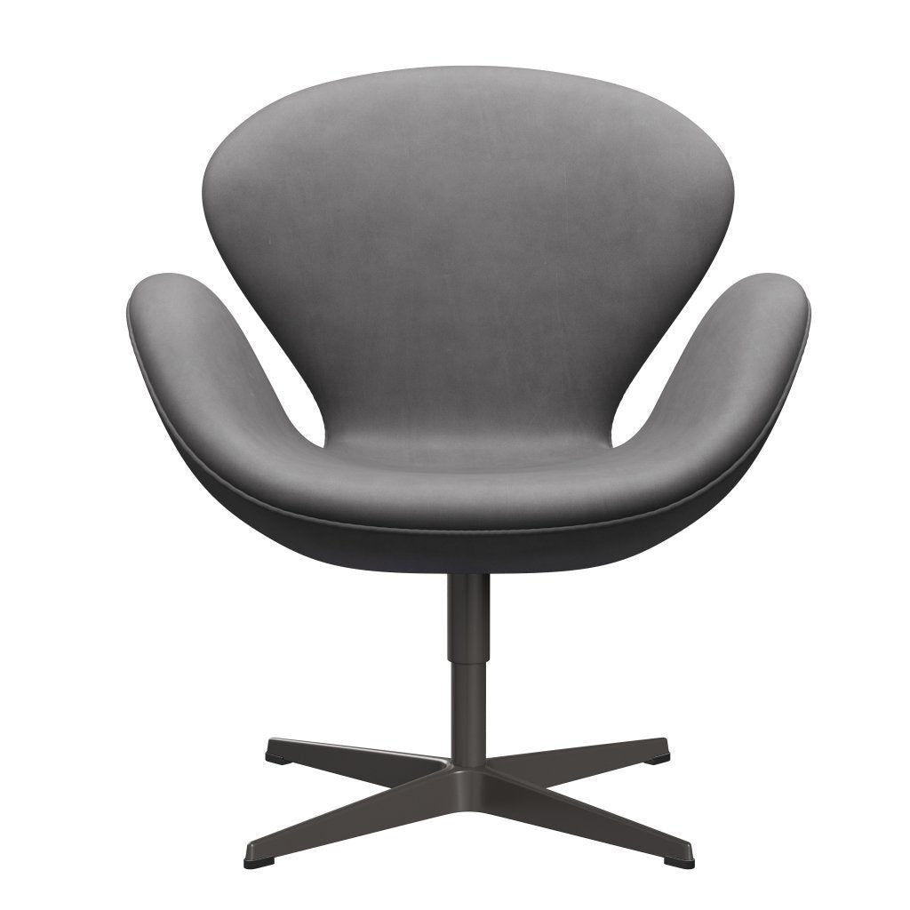 Fritz Hansen Swan Lounge Chair, teplý grafit/objetí čokoládu