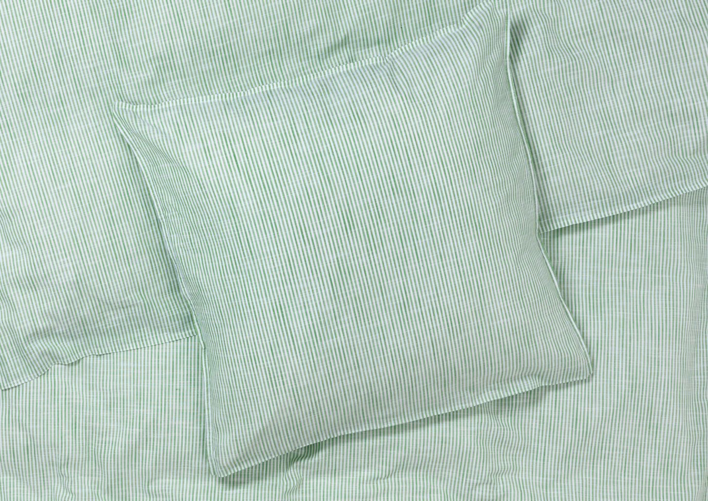 Juna Monochrome Lines Lož ložnice 200 x220 cm, zelená/bílá