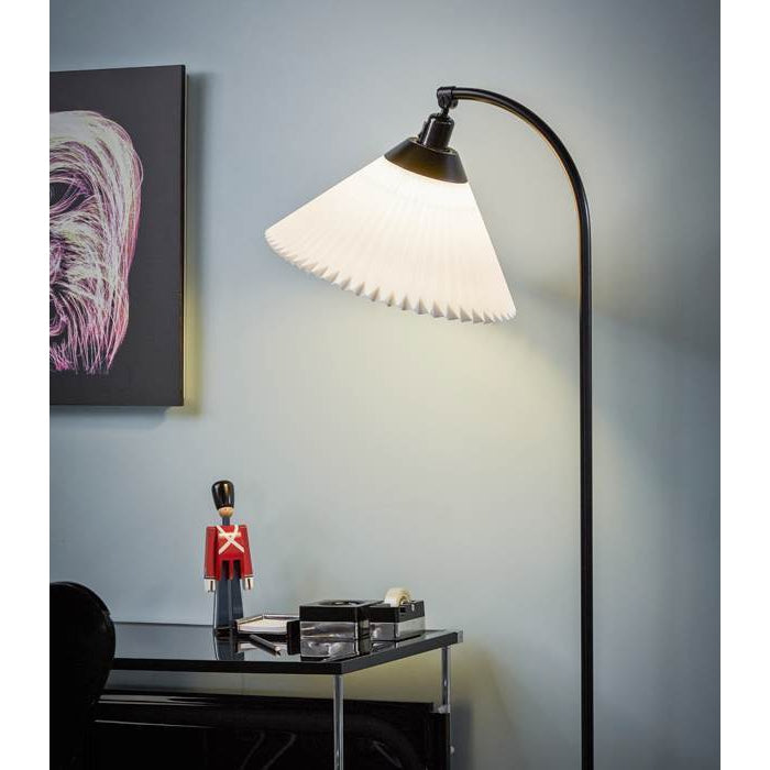 Le Klint Lamp Shade 12 vč. Držák 19 x32 cm, černá