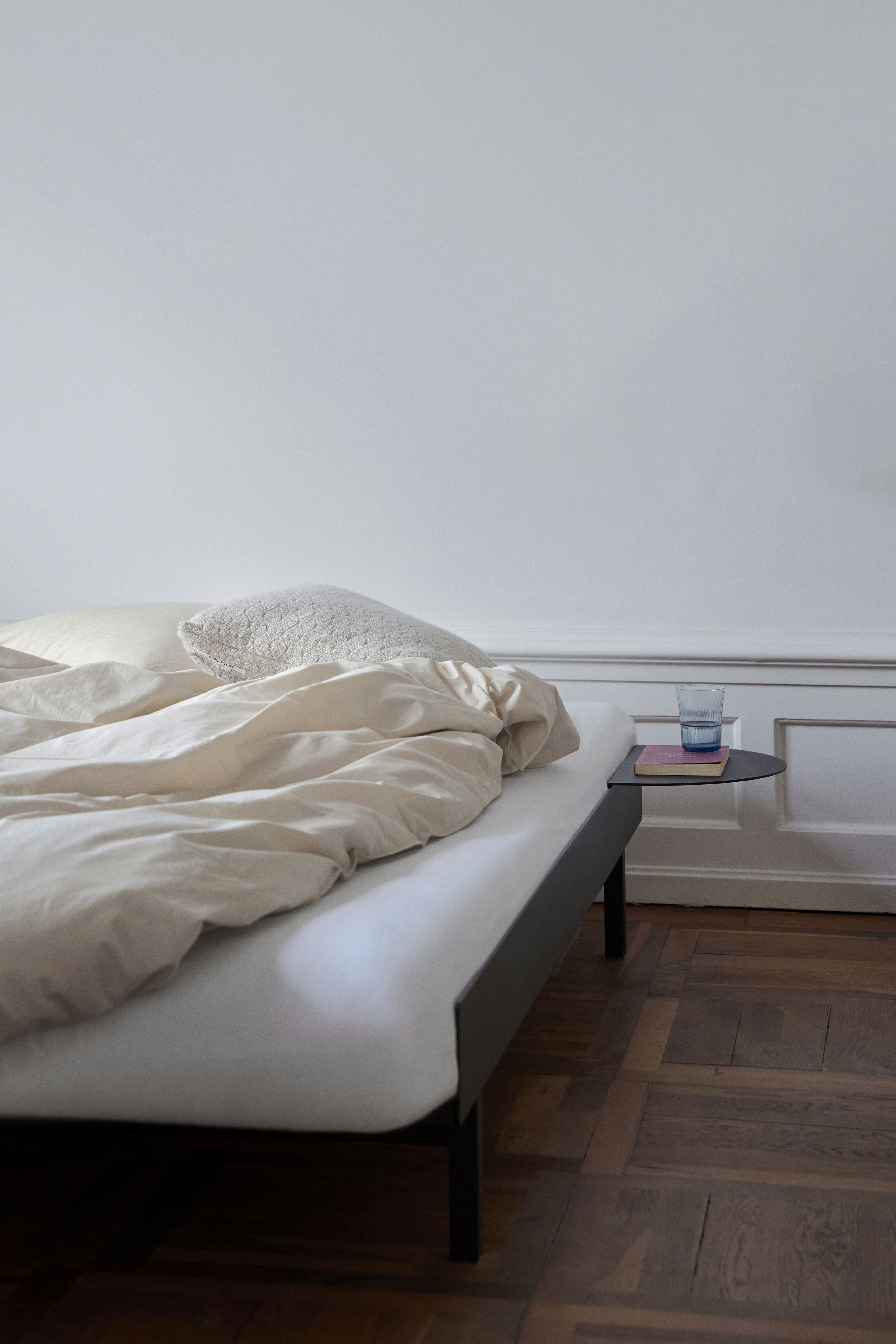 Moebe postel s 1 lůžkovým stolem 90 180 cm, černá