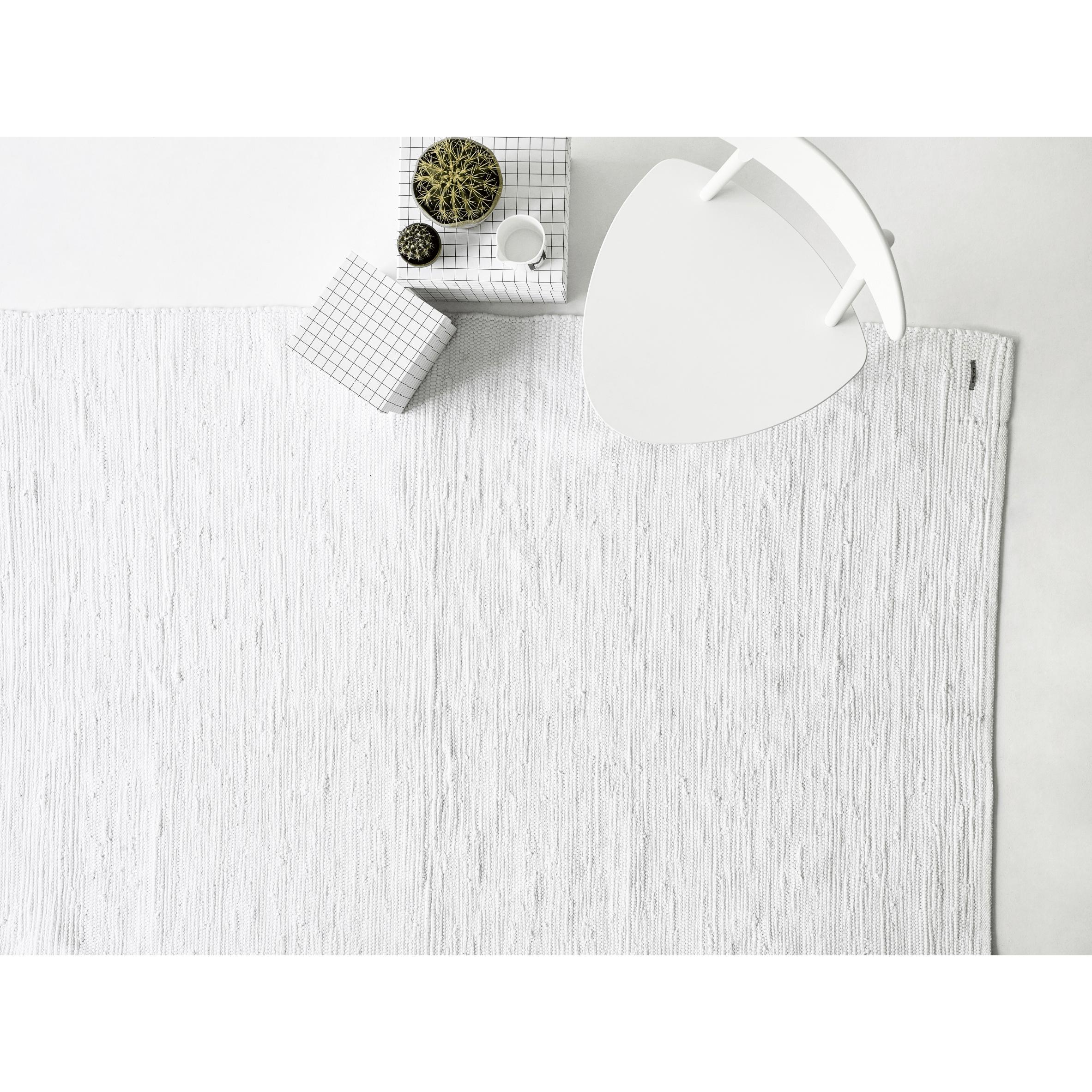 Koberec pevný bavlněný koberec bílý, 65 x 135 cm