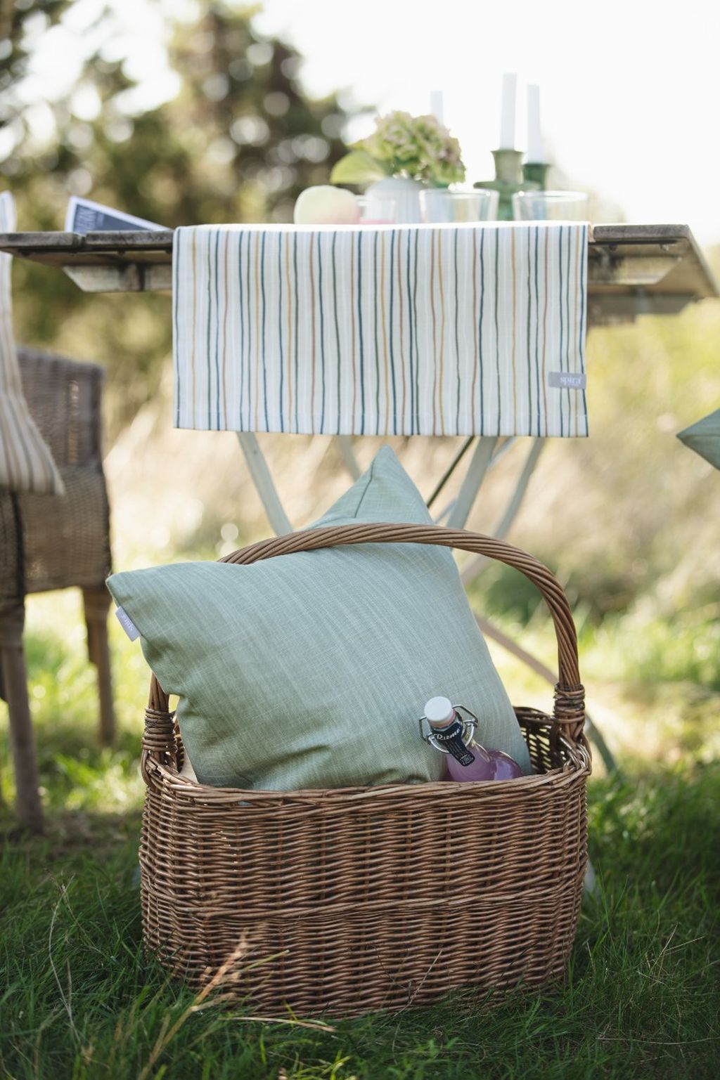 Spira Stripe Table Runner, více přírodní