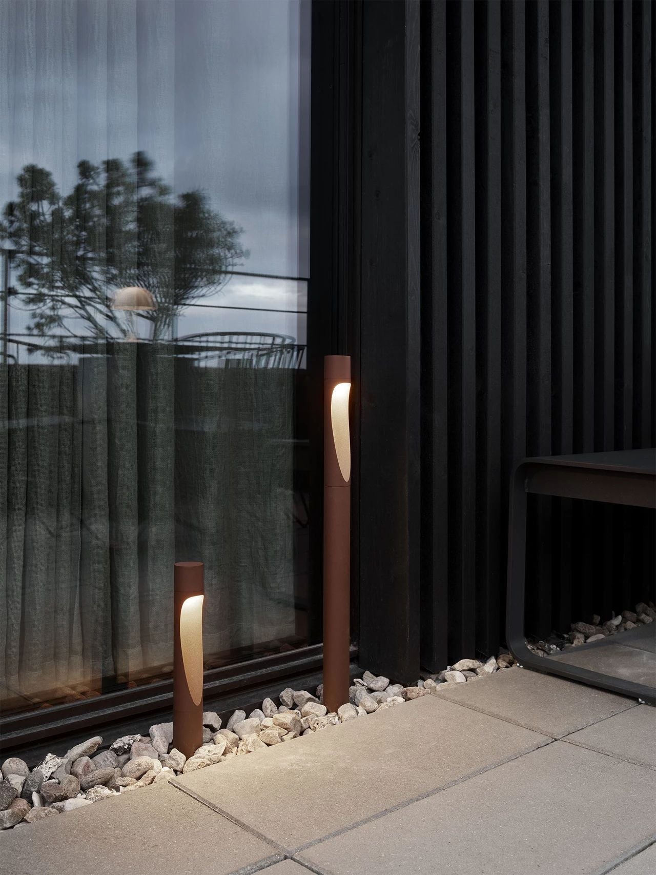 Louis Poulsen Flindt Garden Bollard vedl 2700 K 6,5 W Spike bez adaptéru s konektorem krátký, Corten