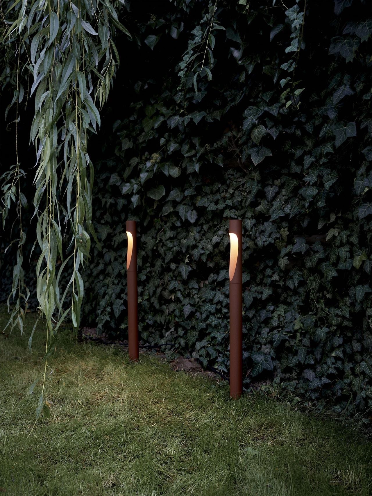 Louis Poulsen Flindt Garden Bollard vedl 2700 K 6,5 W Spike bez adaptéru s konektorem krátký, Corten