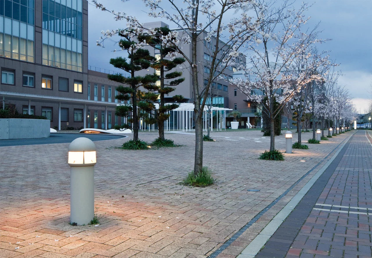 Louis Poulsen Waterfront Bollard Class I 570 Lumens Post With Base Plate, Graphite Grey