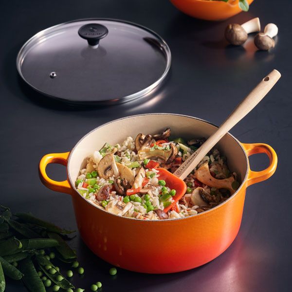 Le Creuset Round Casserol With Glass Lid 22 Cm, Volcanic